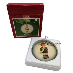 Schmid 1984 First Annual Medallion Hark the Herald Vintage Christmas Ornament
